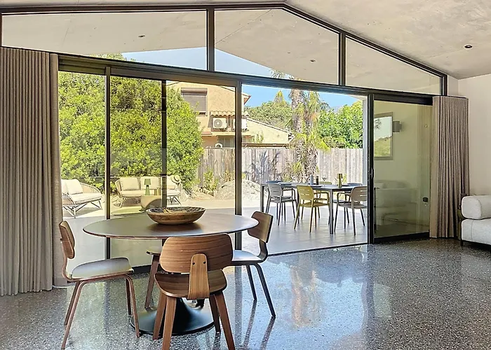 Contemporary With Pool In Trinite *